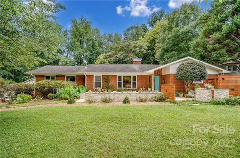3700 Country Club Drive