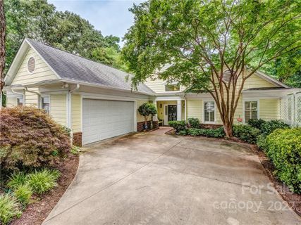 6106 Tuskan Drive