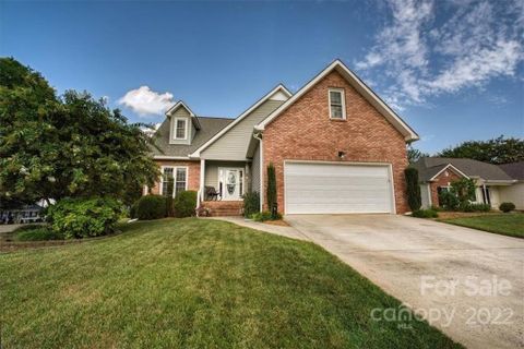 101 Scottie Court