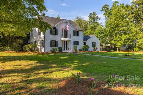 2131 Buena Vista Road sold home in Buena Vista, Winston Salem, NC