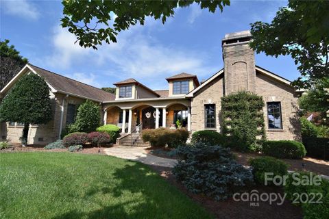 3965 Golf Drive