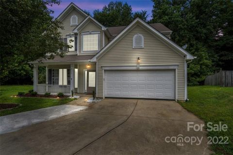 8364 Carolina Laurel Court
