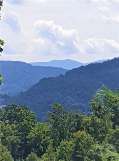313 Jubilee Way sold home in Hills Of Cataloochee, Waynesville, NC