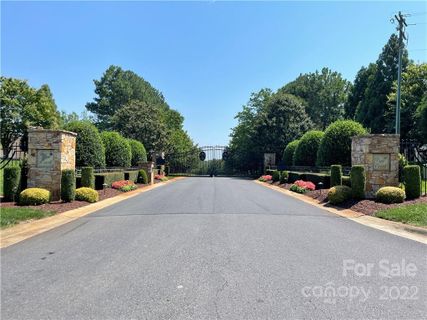6050 Chardonnay Circle sold home in Pine Creek, Kannapolis, NC