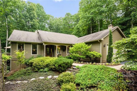 112 Greenleaf Drive