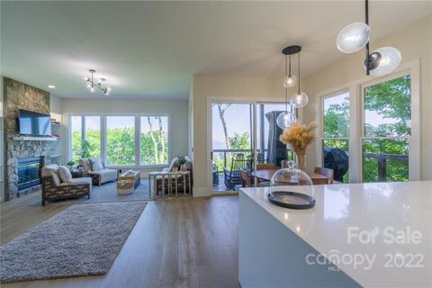 66 Club Villa Court D4