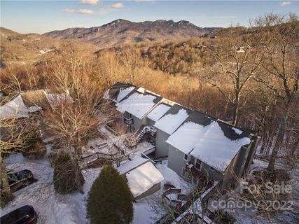 378 Skyleaf Drive A7 sold home in Skyleaf, Sugar Mountain, NC