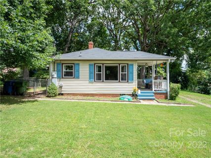 15 Wilshire Drive sold home in Wilshire Park, Asheville, NC