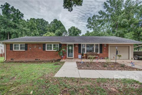 4305 Knightwood Drive