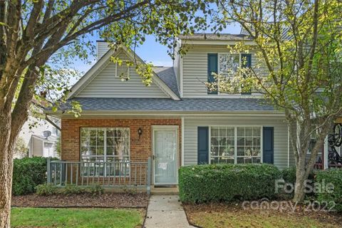 8218 Golf Ridge Drive sold home in Crestview II, Charlotte, NC