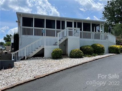 172 Badin Lake Circle