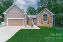 8262 Hunley Ridge Road sold home in Matthews, SC