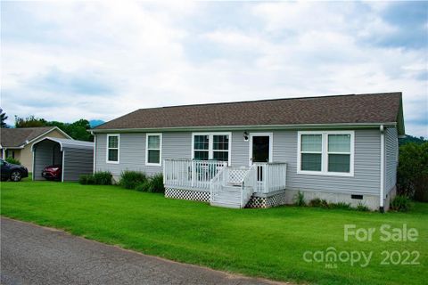 92 Graham Street sold home in Tipton Heights, Bryson City, NC
