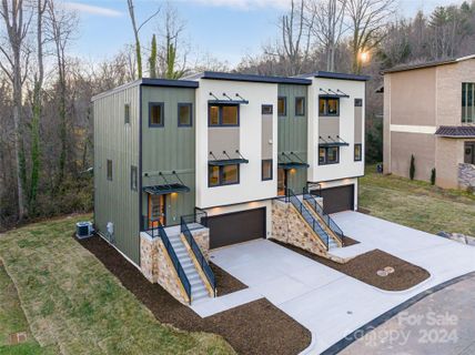 20 Macallan Lane sold home in The Village at Chunns Cove, Asheville, NC