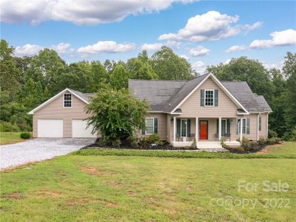 1815 Golf Course Road sold home in Red Fox, Columbus, NC