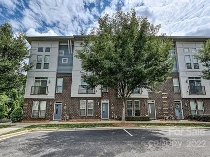 907 Warren Burgess Lane