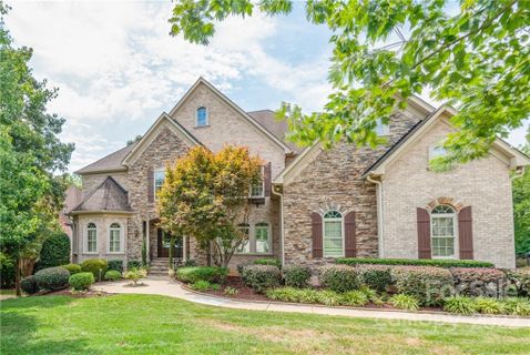 1802 Funny Cide Drive