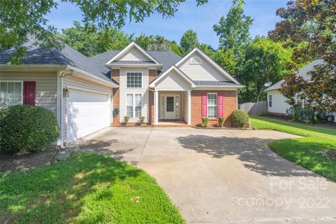 4004 Hemby Commons Parkway