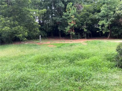 7133 Twillingate Drive 12 sold home in Lamplighter Village, Charlotte, NC
