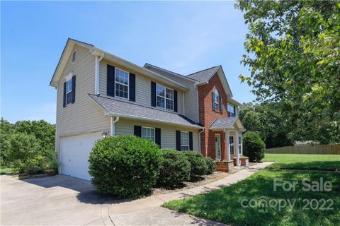 3904 Eastridge Court