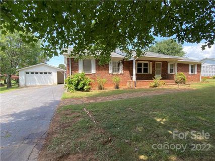 179 Victoria Drive 77