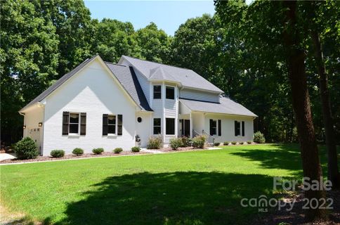 207 Windsor Greene Drive sold home in Windsor Greene, Monroe, NC