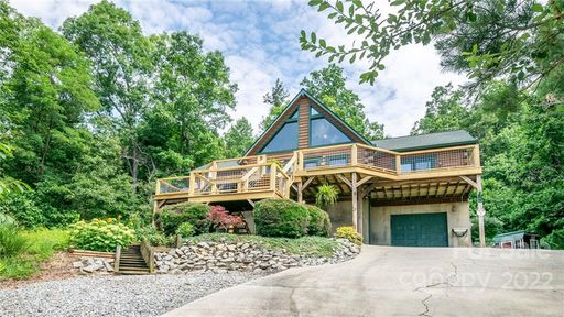 348 Hawks Point Drive sold home in Hawks Point, Zirconia, NC