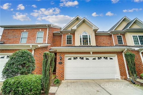 615 Crosswater Lane