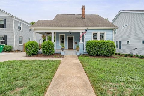 405 Woodvale Place