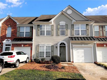4013 Holly Villa Circle