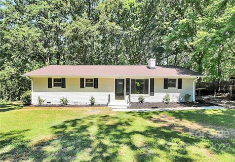 211 White Oak Lane