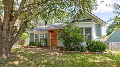 7422 Crestside Lane