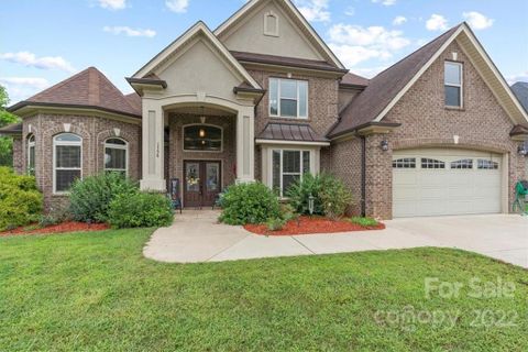 1756 White Water Court