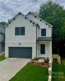 6220 Coatbridge Lane
