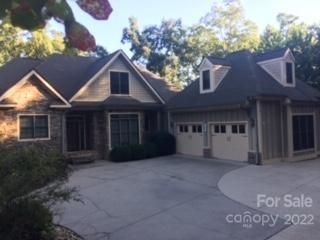 150 Lost Trail Road