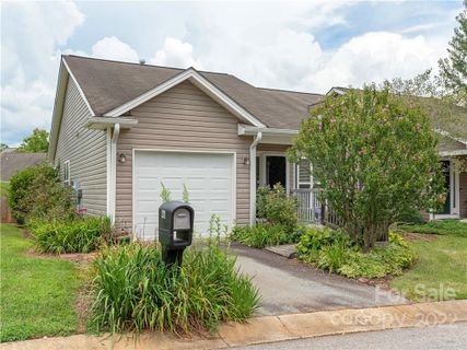 46 Olde Covington Way