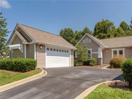3901 Wood Duck Way