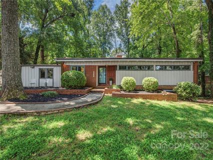 4630 Town And Country Drive