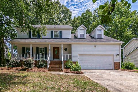 2400 Heathershire Lane