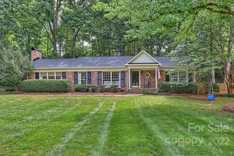 1221 Chandler Place