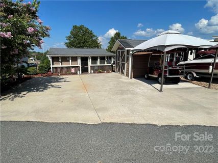 105 Richard Drive