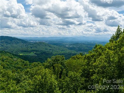 579 Elk Mountain Scenic Highway sold home in Ciel, Asheville, NC