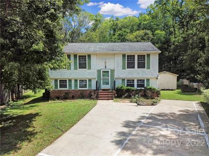 6041 Sunset Chase Lane