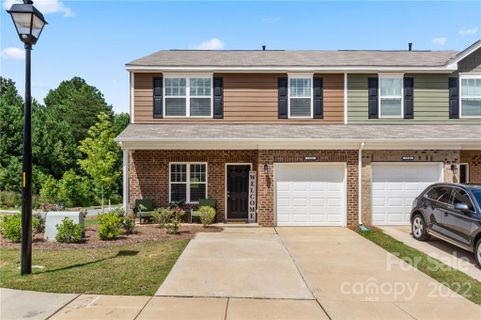7314 Sienna Heights Place 301 sold home in Townes at University East, Charlotte, NC