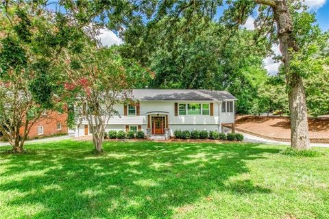 7125 Colleton Place sold home in Crown Colony, Charlotte, NC