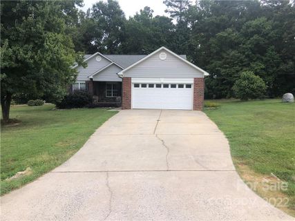 2802 Gourdvine Drive sold home in Long Branch, Marshville, NC