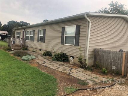 3535 Meldonna Drive sold home in Georgia Park, Maiden, NC