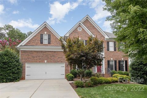 Previously sold for $640,000