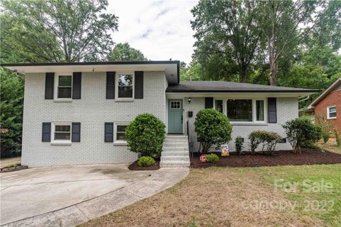 1043 Nancy Drive
