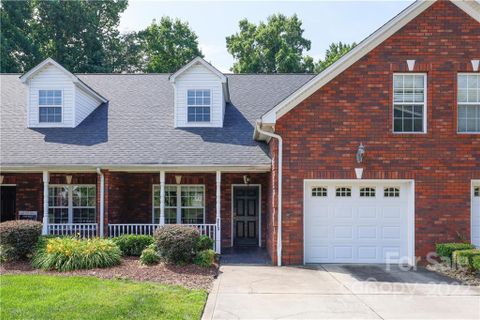 Previously sold for $280,000
